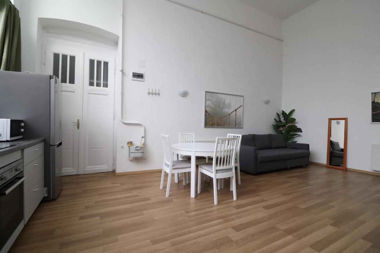 New Guest House A In Kiraly Street 106 Budapeşte Dış mekan fotoğraf