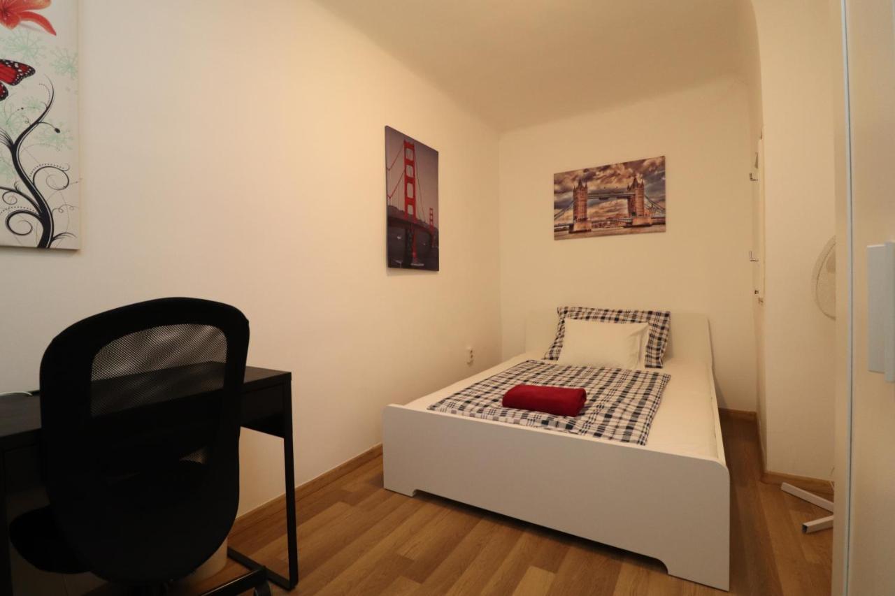 New Guest House A In Kiraly Street 106 Budapeşte Dış mekan fotoğraf